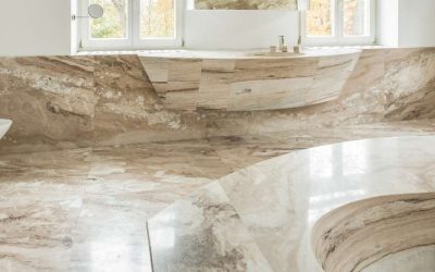 Lusso in bagno: rivestimenti in marmo e in pietra